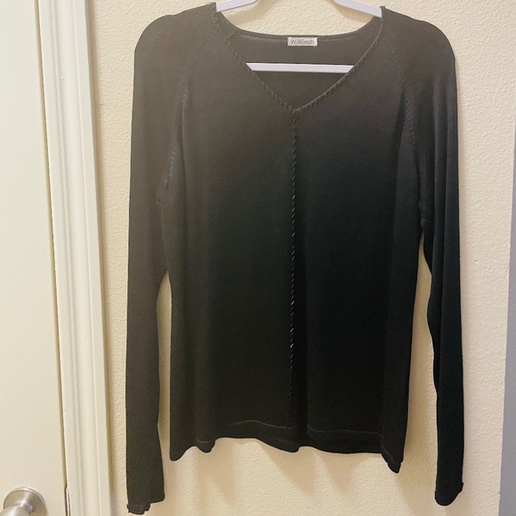 Willi Smith Tops - Willi Smith black beaded  trim long sleeve shirt